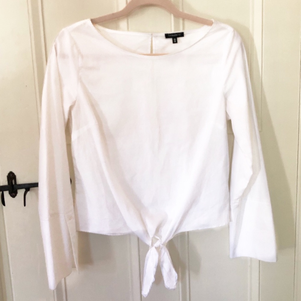 DYNAMITE white blouse